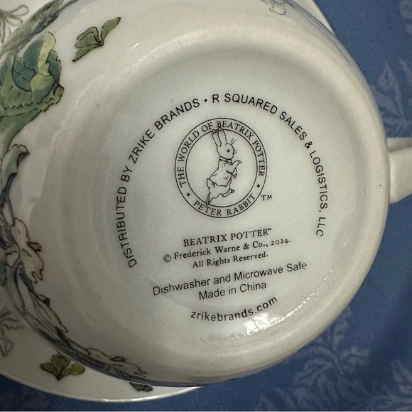 Beatrix Potter Peter Rabbit Floral Teacup and Saucer - Picture 6 of 11
